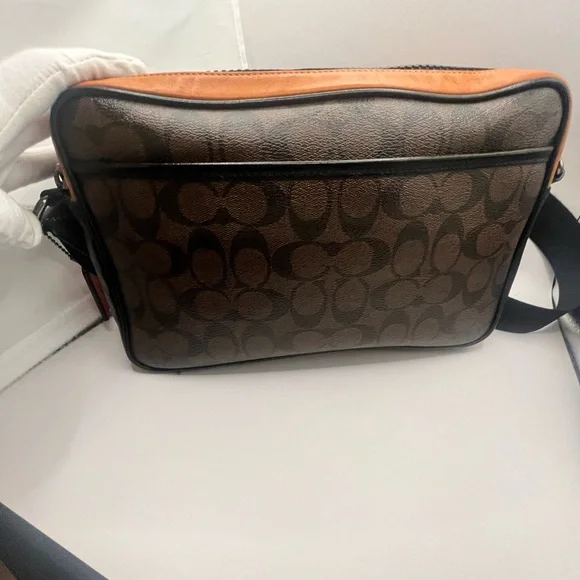 COACH **Unique** Men's Color Block Leather Travel Bag * Multi-Compartment. XLNT - Picture 10 of 12